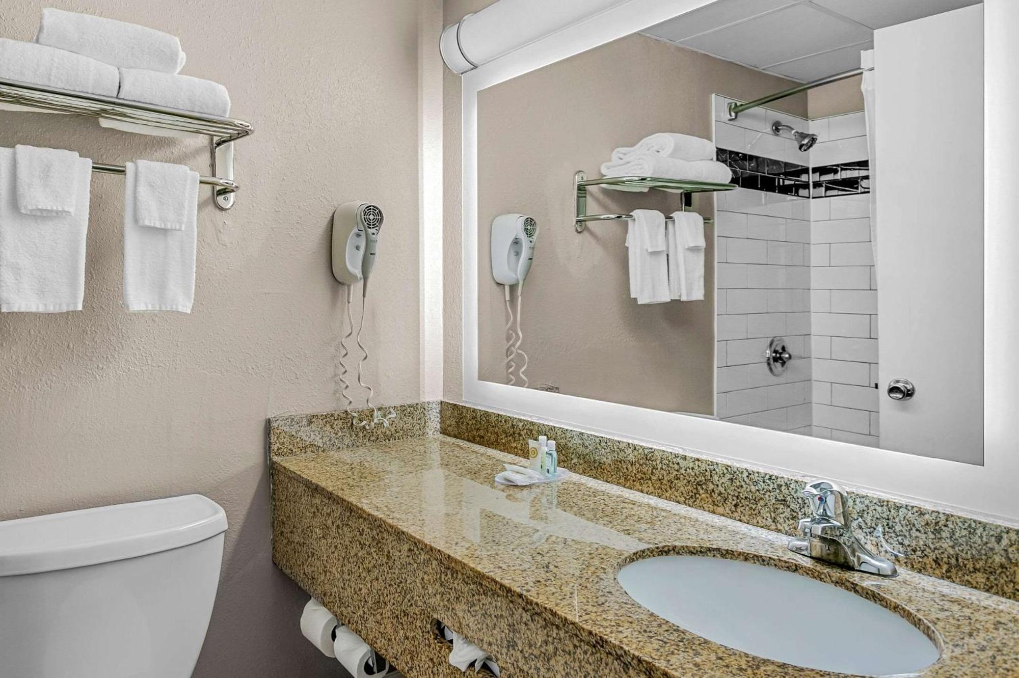 Quality Inn Jessup - Columbia South Near Fort Meade Екстер'єр фото